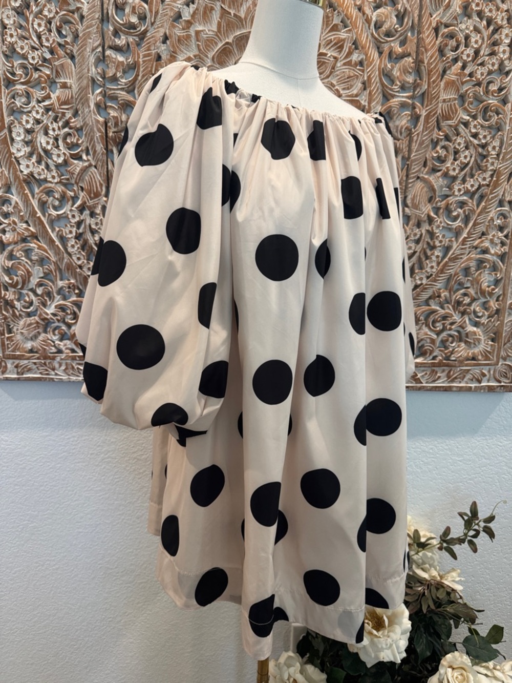Fore Cream & Black Polka Dot Balloon Sleeves Mini Dress - Picture 4 of 13